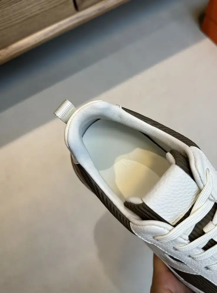 hype Hermes Sneakers