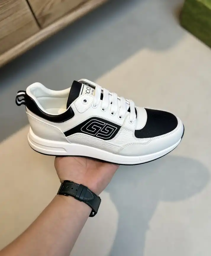 hype Gucci Sneakers