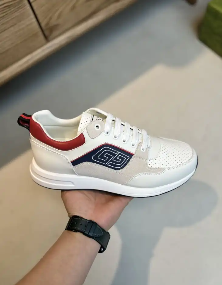 hype Gucci Sneakers