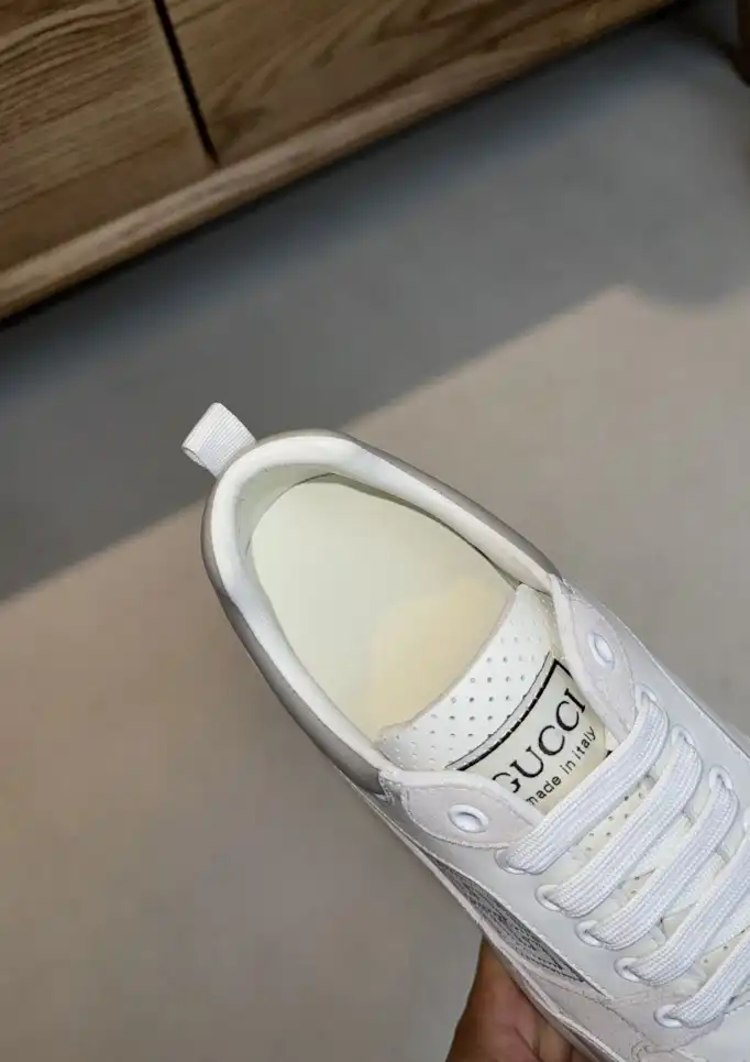 hype Gucci Sneakers