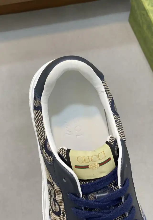 hype Gucci Sneakers