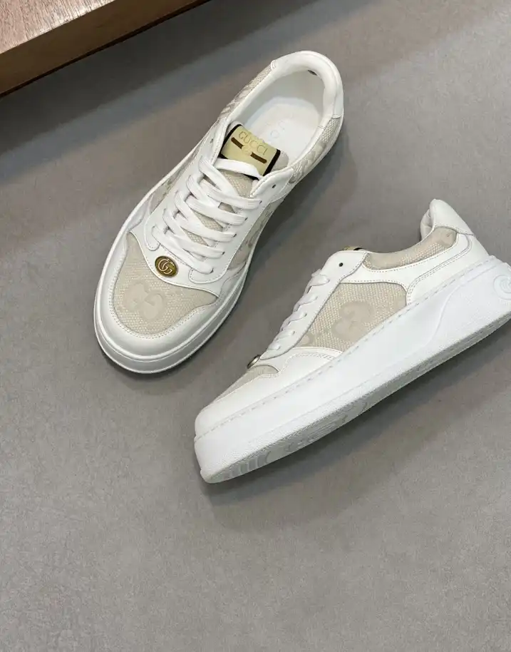 hype Gucci Sneakers