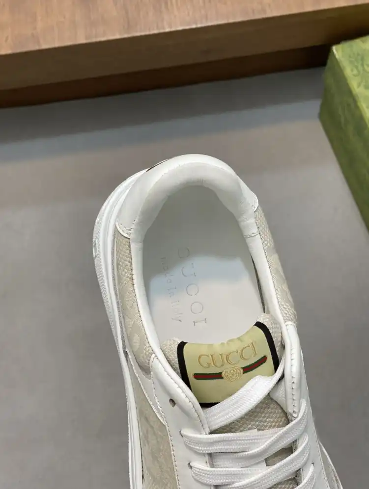 hype Gucci Sneakers