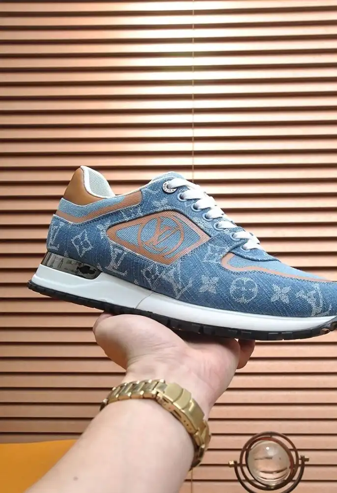 hype Louis Vuitton Sneakers