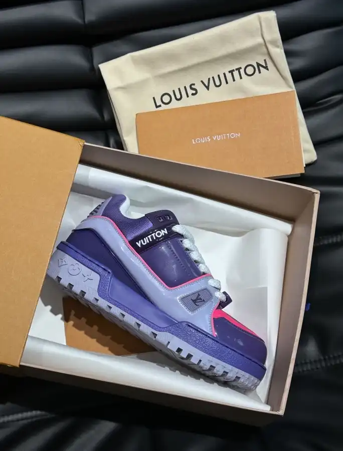 hype Louis Vuitton Sneakers