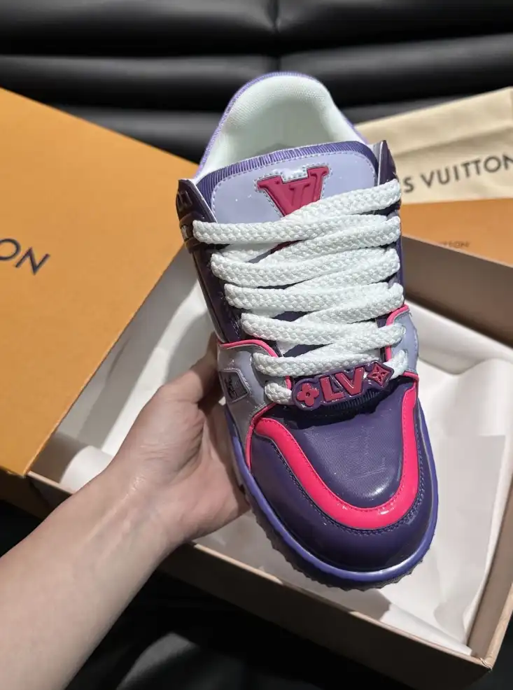 hype Louis Vuitton Sneakers