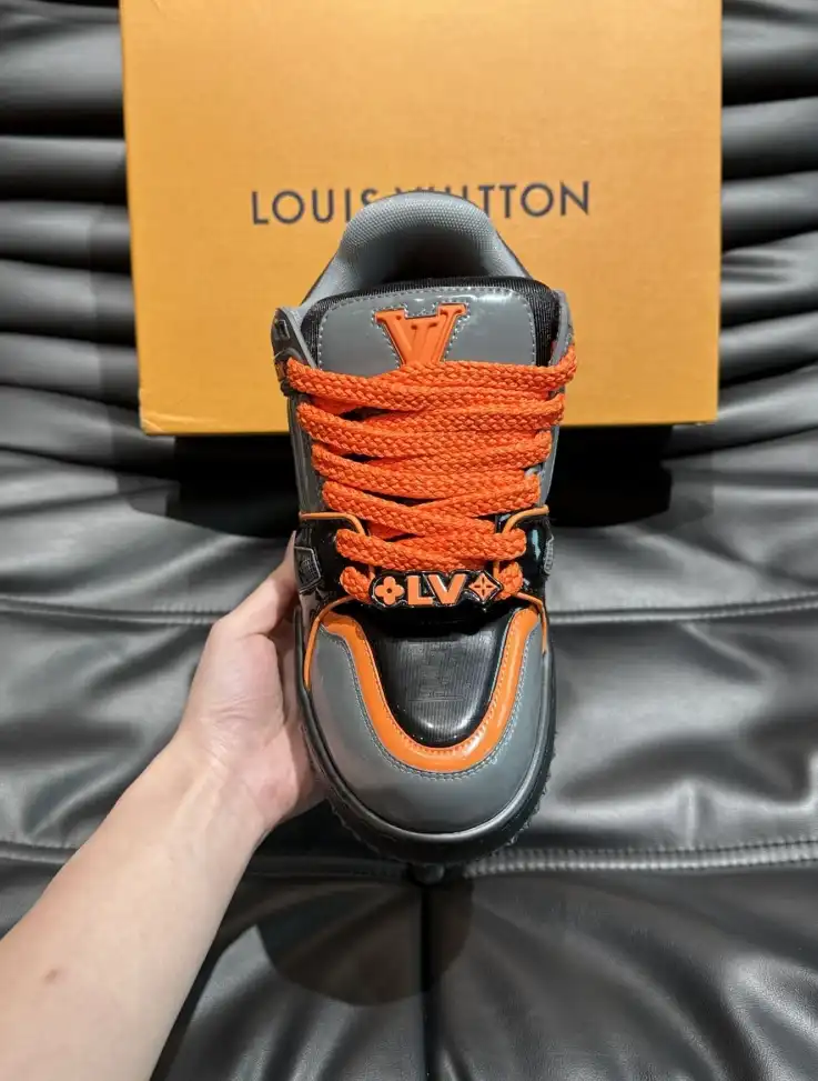 hype Louis Vuitton Sneakers