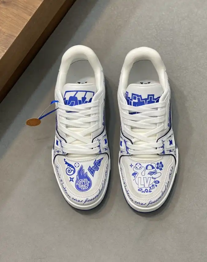 hype Louis Vuitton Sneakers