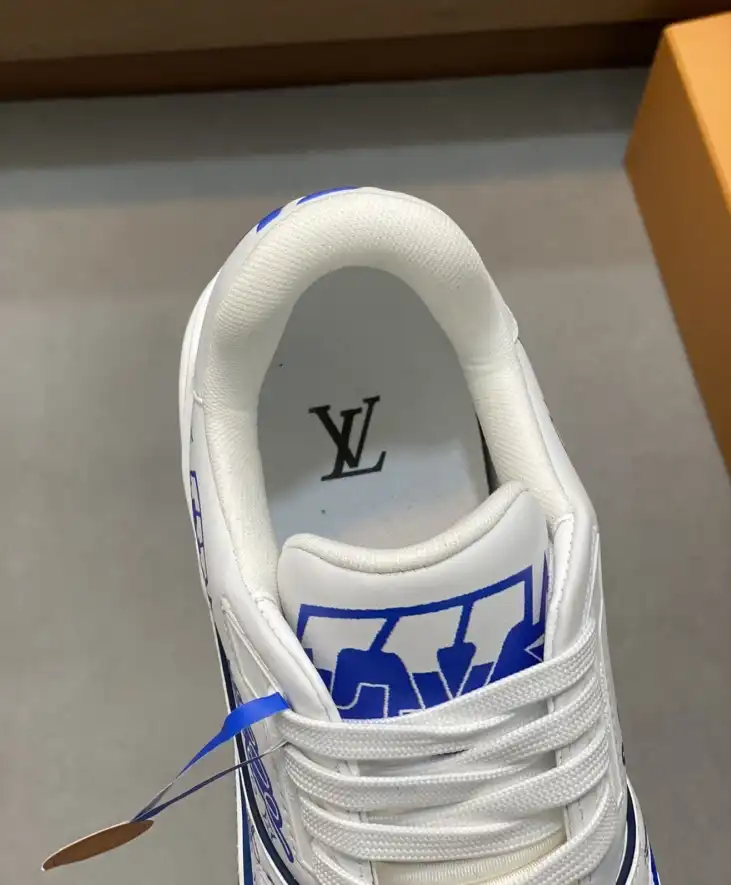 hype Louis Vuitton Sneakers