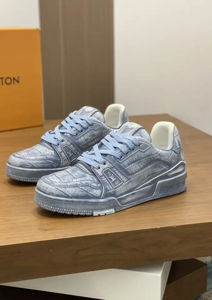 hype Louis Vuitton Sneakers