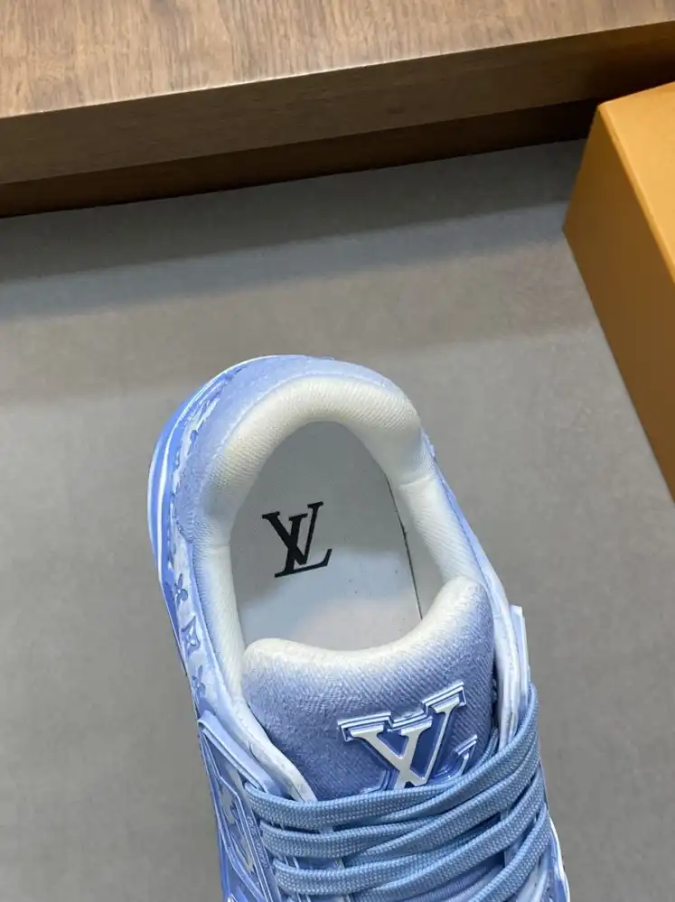 hype Louis Vuitton Sneakers