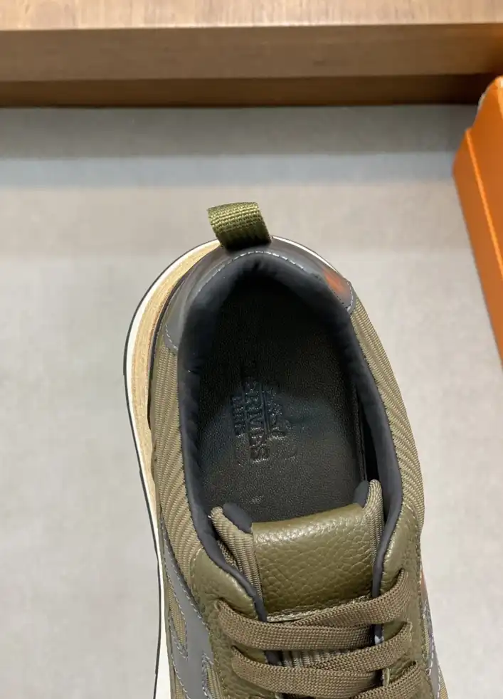 hype Hermes Sneakers