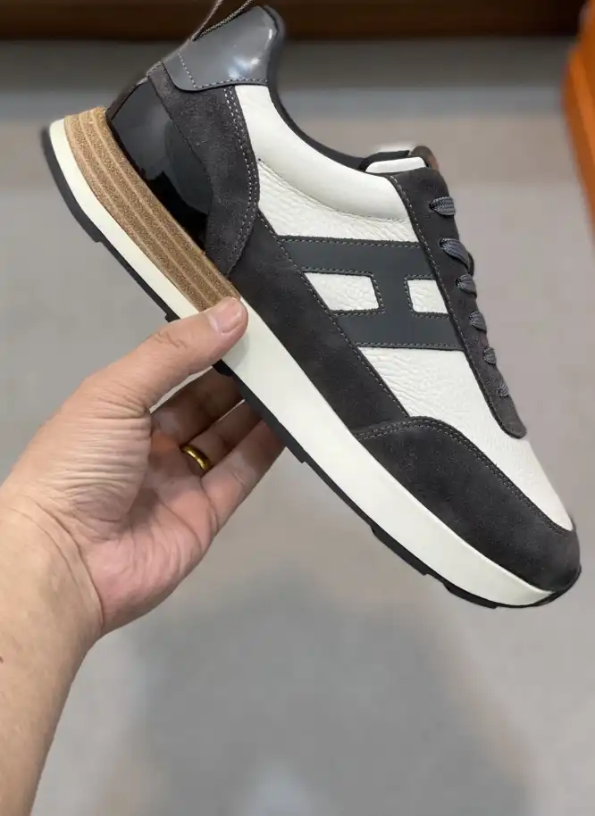 hype Hermes Sneakers