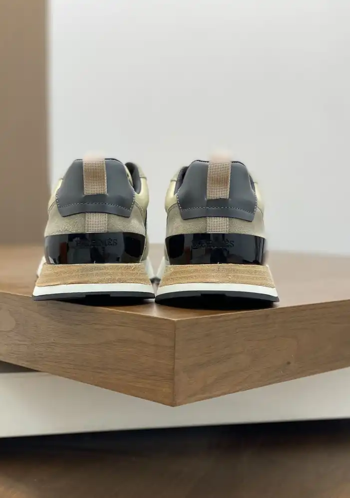 hype Hermes Sneakers