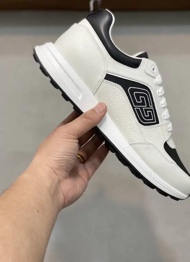 hype Gucci Sneakers