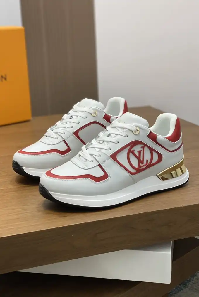 hype Louis Vuitton Sneakers