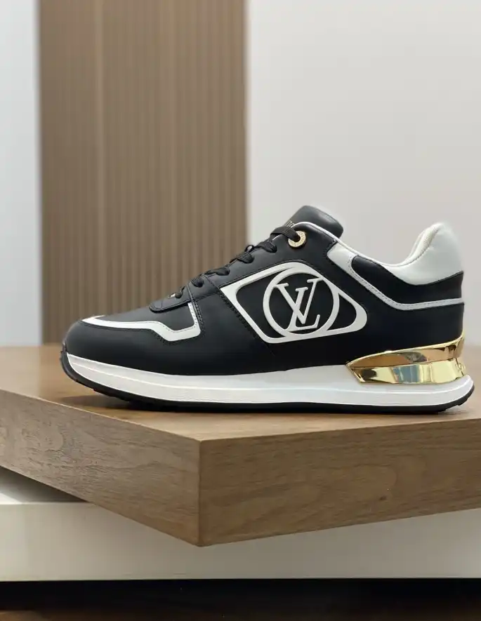 hype Louis Vuitton Sneakers