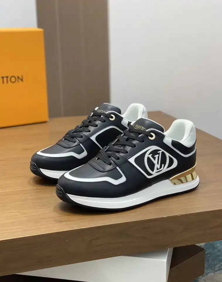 hype Louis Vuitton Sneakers