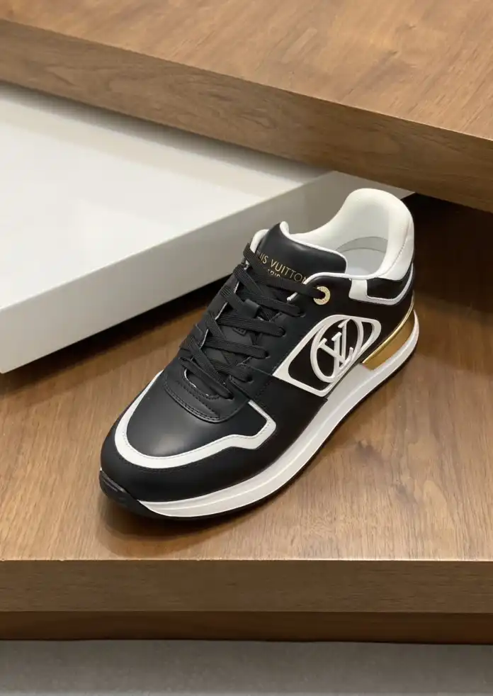 hype Louis Vuitton Sneakers