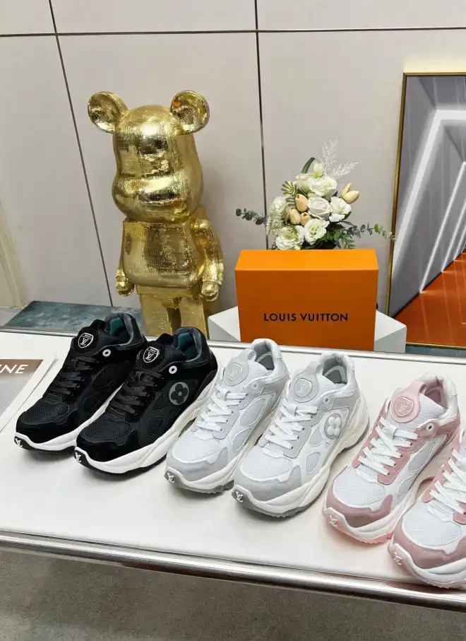 hype Louis Vuitton Sneakers