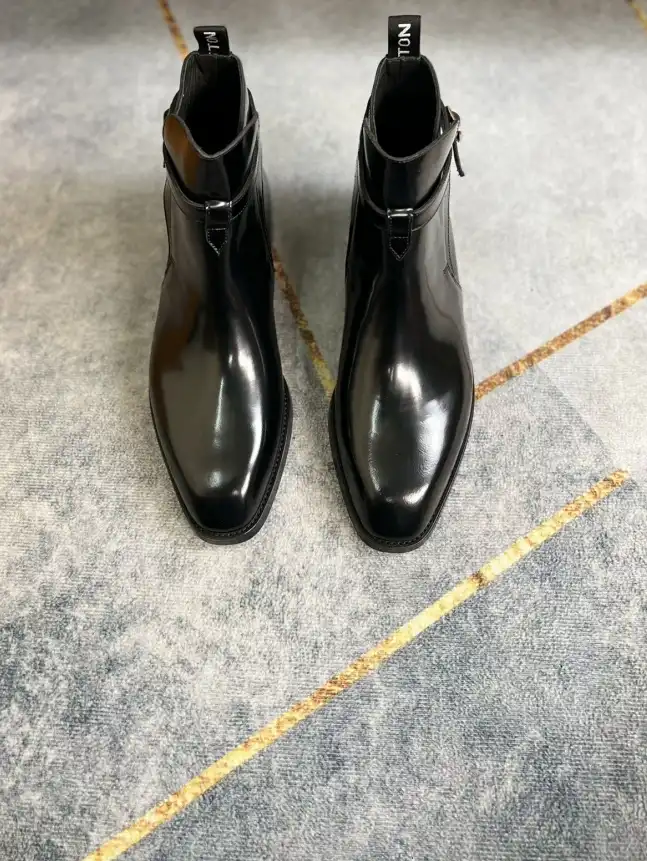 hype Louis Vuitton Boots