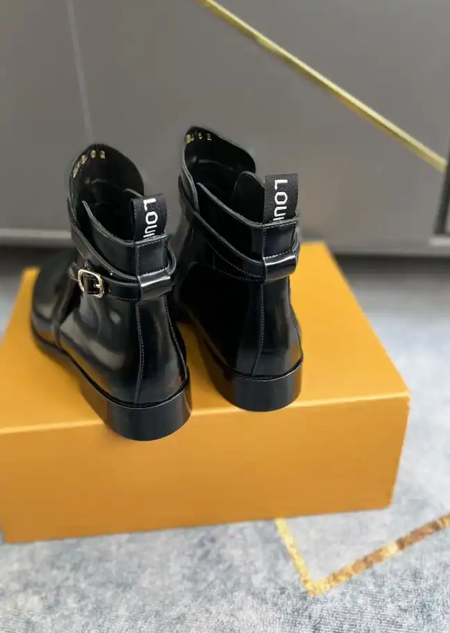 hype Louis Vuitton Boots