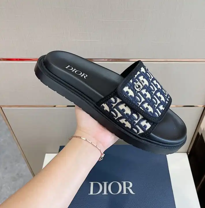 hype Christian Dior Slippers