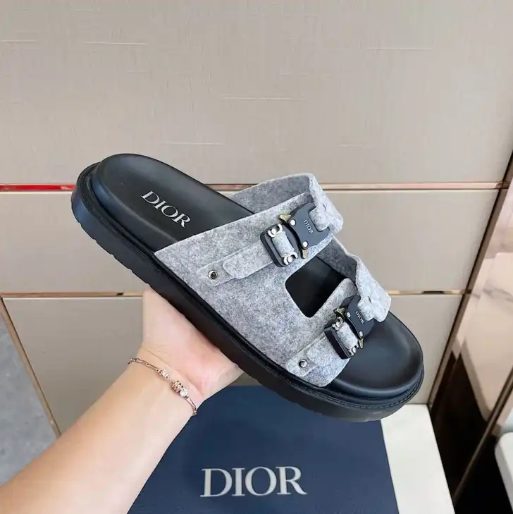 hype Christian Dior Slippers