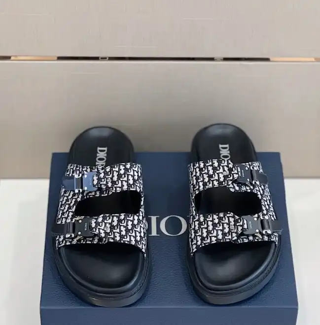 hype Christian Dior Slippers