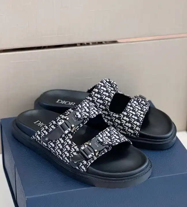 hype Christian Dior Slippers