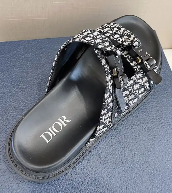 hype Christian Dior Slippers