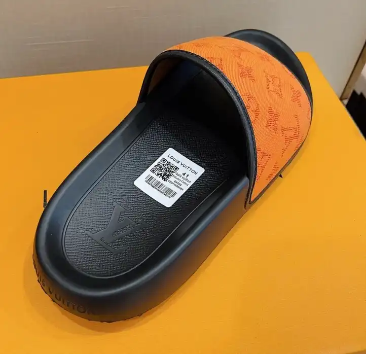 hype LV Slippers