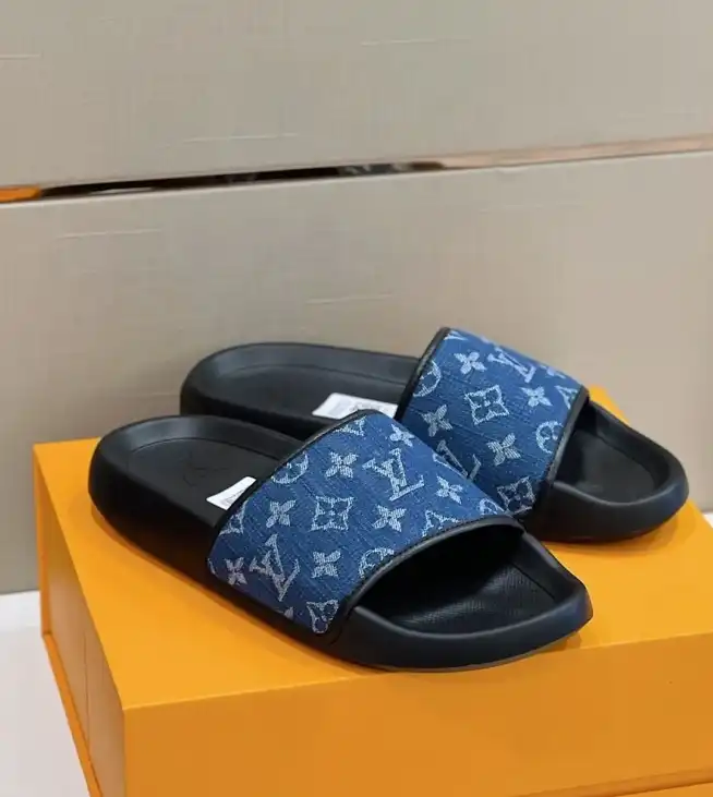 hype LV Slippers