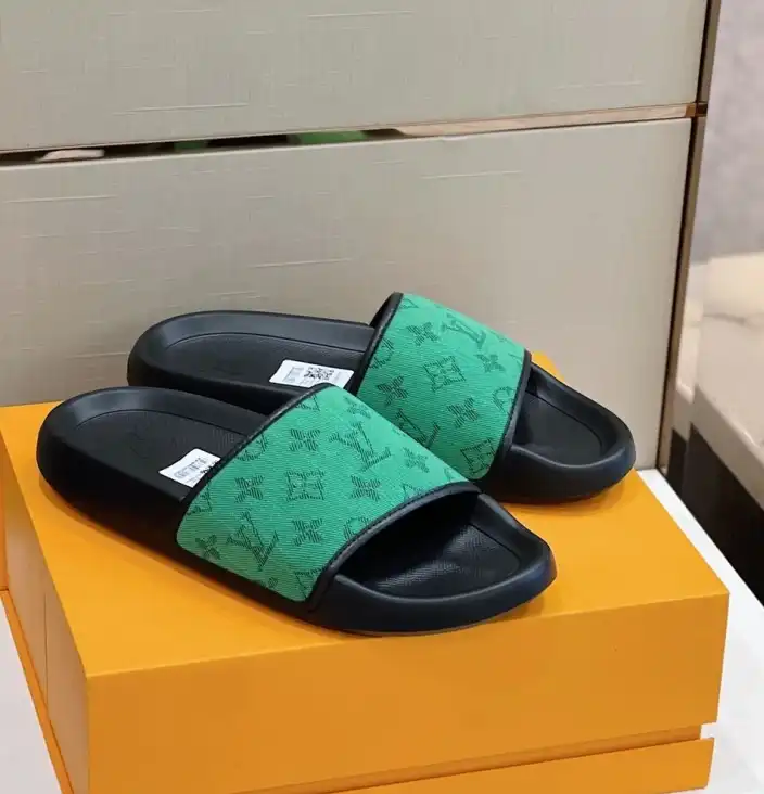 hype LV Slippers