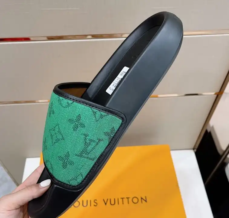 hype LV Slippers