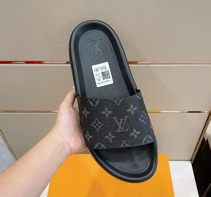 hype LV Slippers