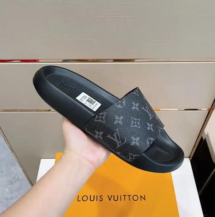 hype LV Slippers