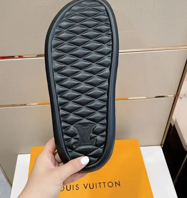 hype LV Slippers