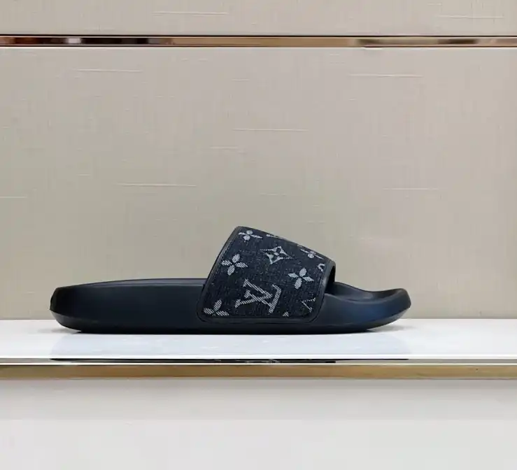 hype LV Slippers