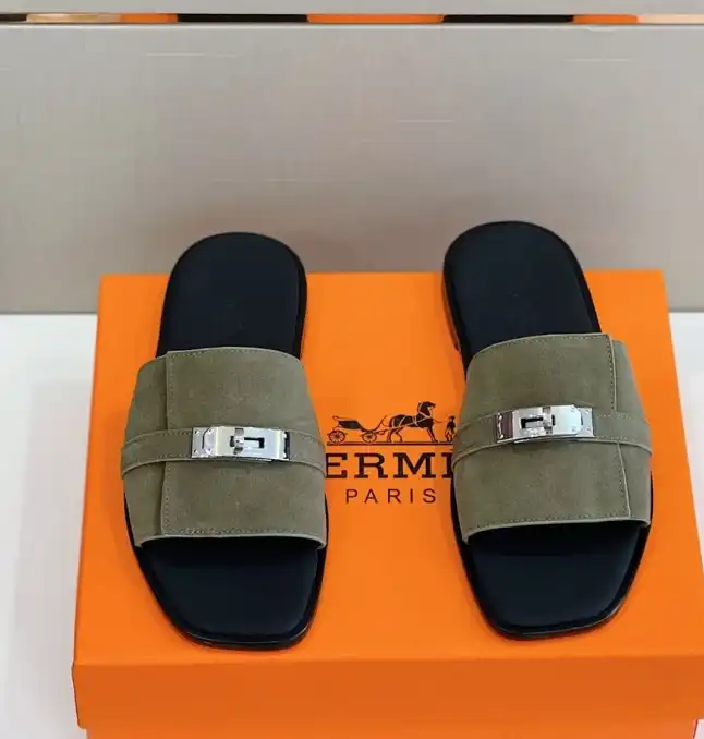 hype Hermes Slippers