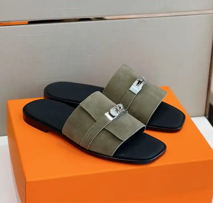 hype Hermes Slippers