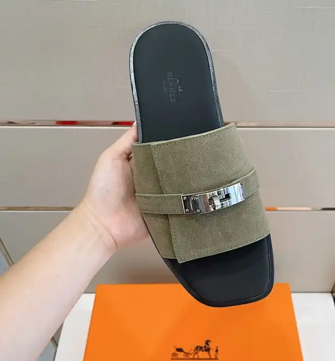 hype Hermes Slippers