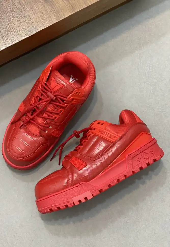 hype Louis Vuitton Sneakers