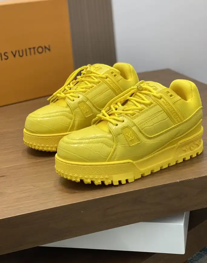 hype Louis Vuitton Sneakers