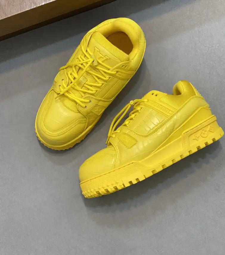 hype Louis Vuitton Sneakers