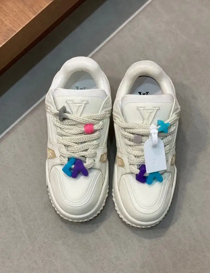 hype Louis Vuitton Sneakers