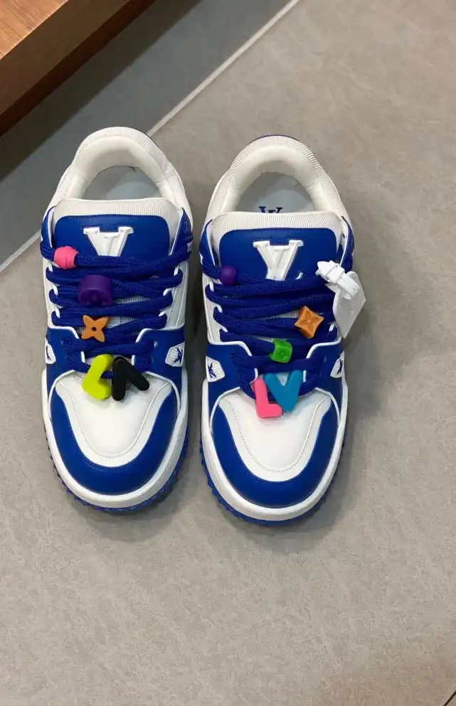 hype Louis Vuitton Sneakers