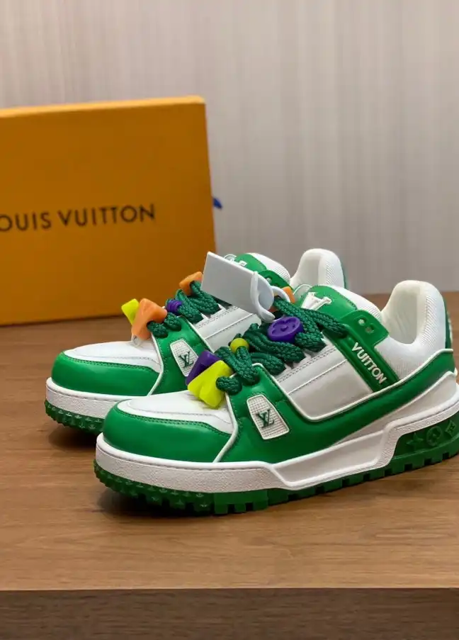 hype Louis Vuitton Sneakers