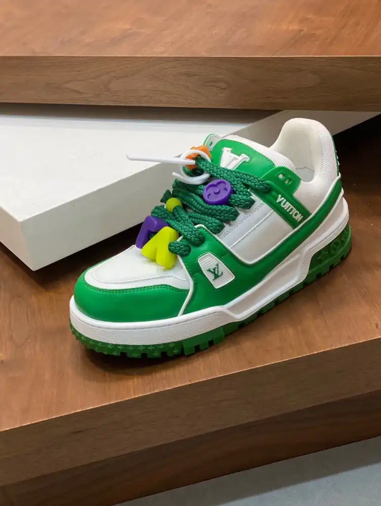 hype Louis Vuitton Sneakers