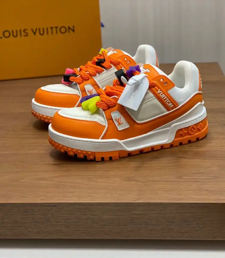 hype Louis Vuitton Sneakers